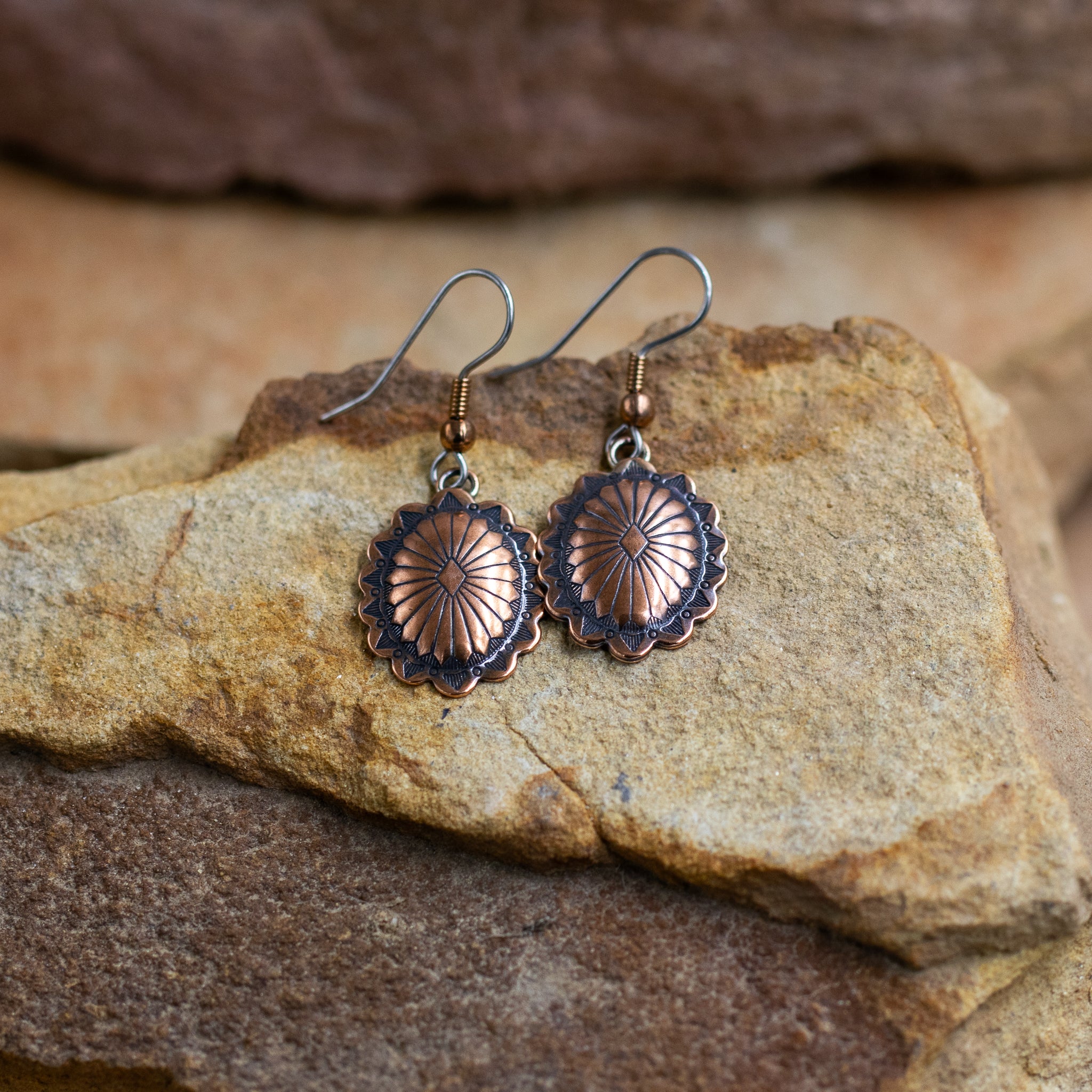 Large discount Navajo Hammered Copper Concho Post Earrings 0884