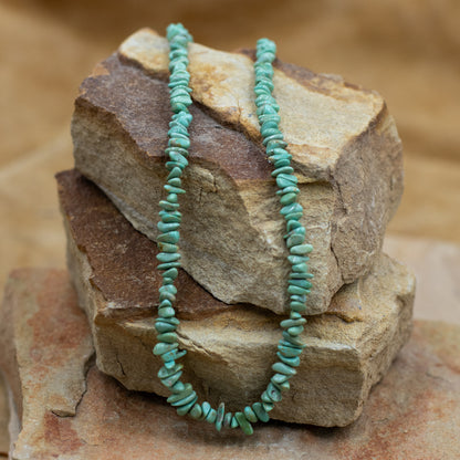 Campitos Turquoise Chip Southwestern Style Necklace